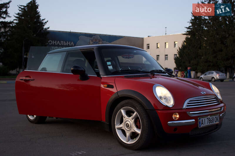 Mini Hatch (2002)