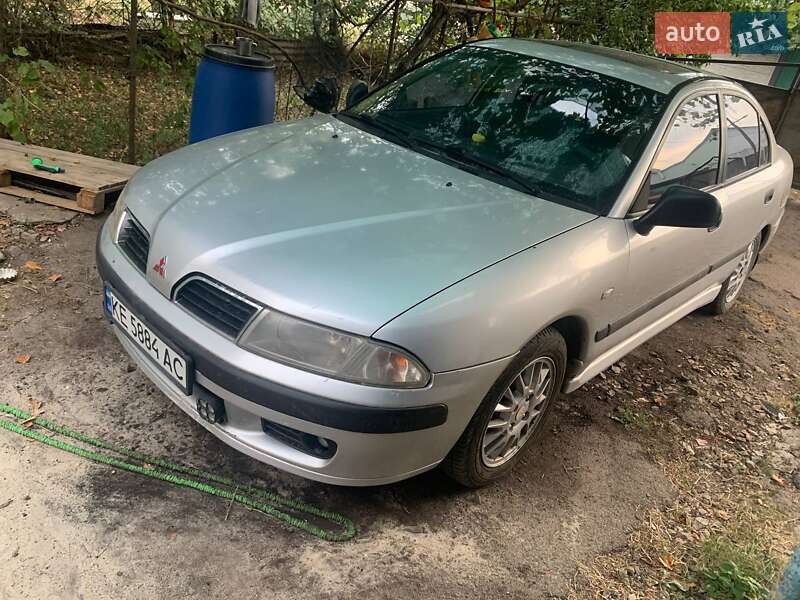 Mitsubishi Carisma (2002)