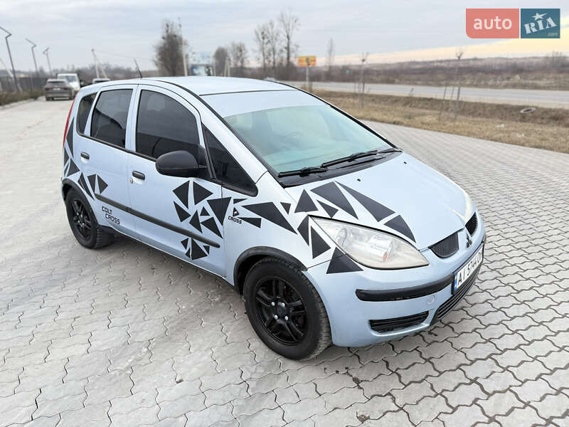Mitsubishi Colt (2005)