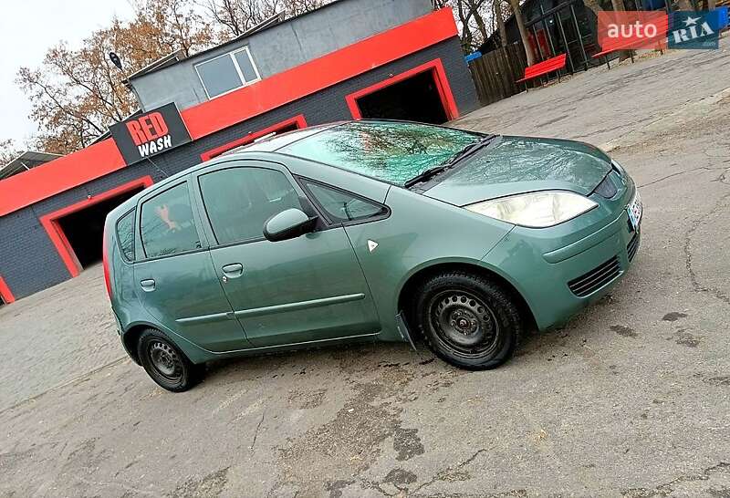 Mitsubishi Colt (2005)