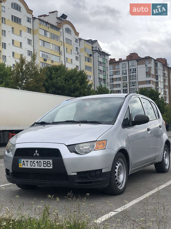 Mitsubishi Colt (2010)