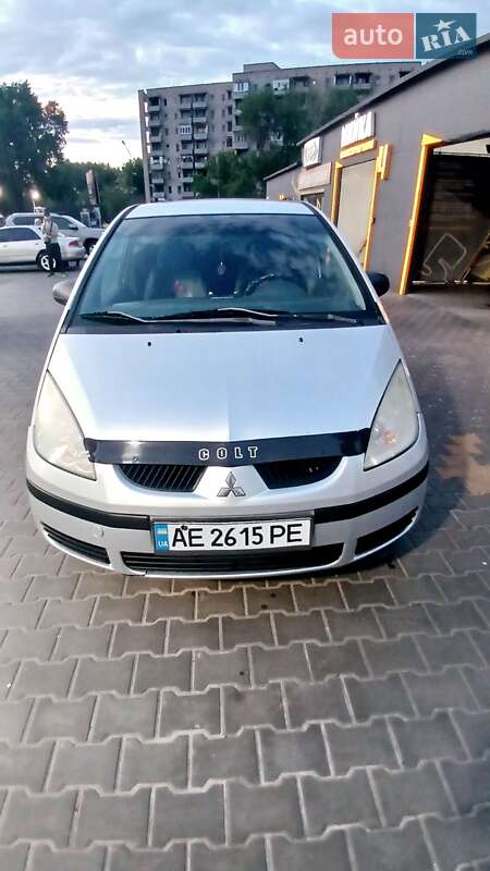 Mitsubishi Colt (2005)