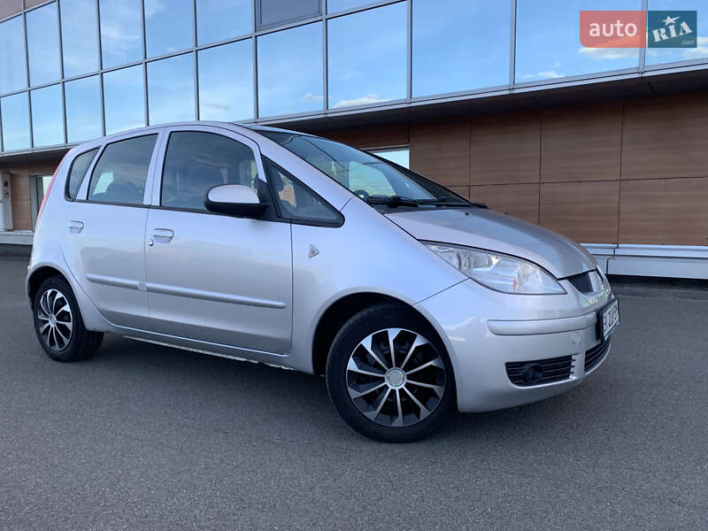 Mitsubishi Colt (2007)