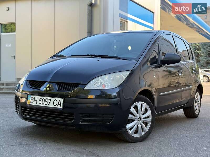 Mitsubishi Colt (2008)
