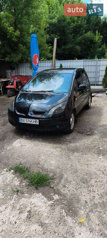 Mitsubishi Colt (2008)