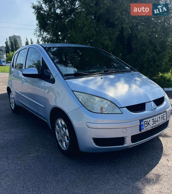 Mitsubishi Colt (2006)