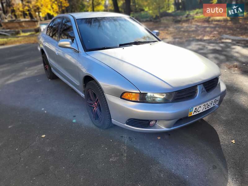 Mitsubishi Galant (2003)