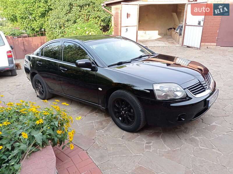 Mitsubishi Galant (2006)