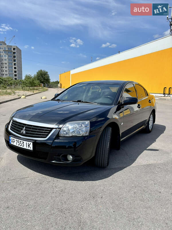 Mitsubishi Galant (2009)