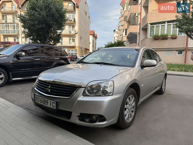 Mitsubishi Galant (2008)