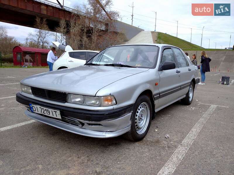 Mitsubishi Galant (1989)