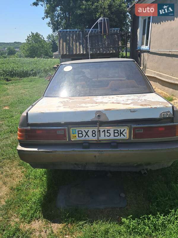 Mitsubishi Galant (1987)