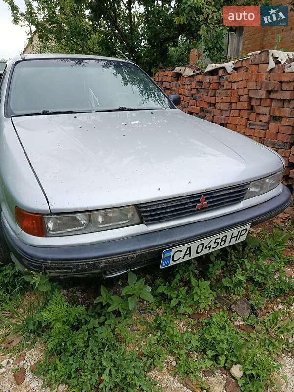 Mitsubishi Galant (1988)