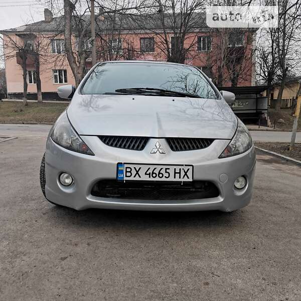 Mitsubishi Grandis (2007)