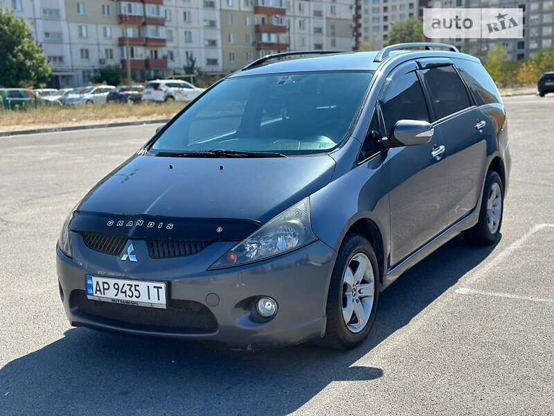 Mitsubishi Grandis (2006)