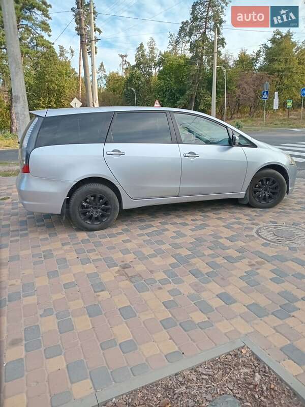 Mitsubishi Grandis (2006)
