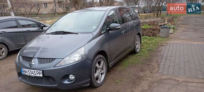 Mitsubishi Grandis (2005)