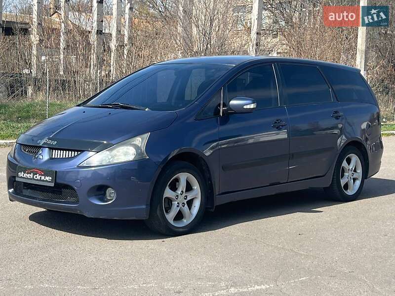 Mitsubishi Grandis (2006)