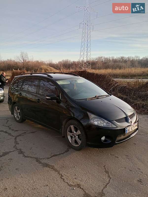 Mitsubishi Grandis (2005)