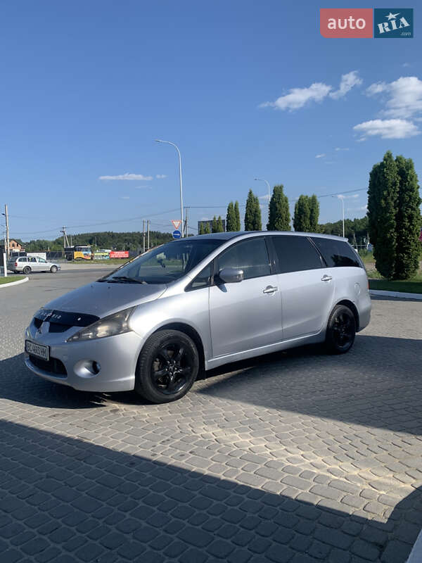 Mitsubishi Grandis (2006)