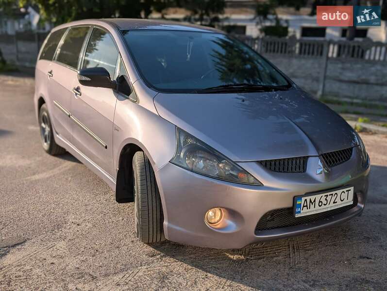 Mitsubishi Grandis (2006)