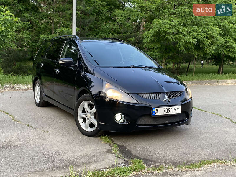 Mitsubishi Grandis (2007)