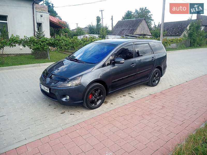 Mitsubishi Grandis (2006)