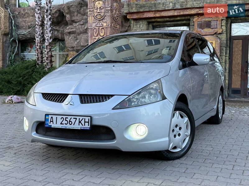 Mitsubishi Grandis (2007)