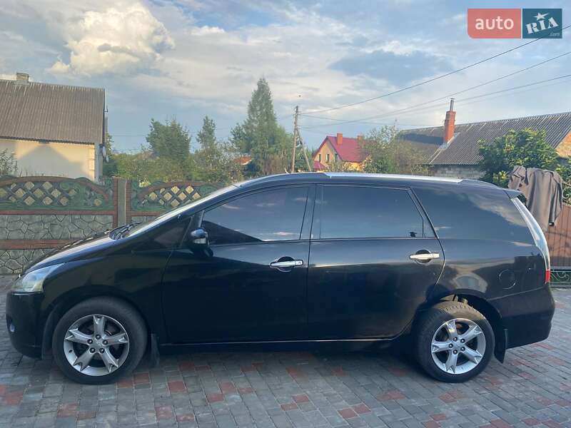 Mitsubishi Grandis (2008)