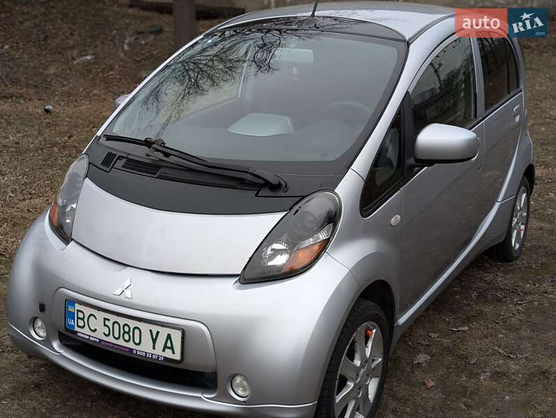 Mitsubishi I-miev (2011)