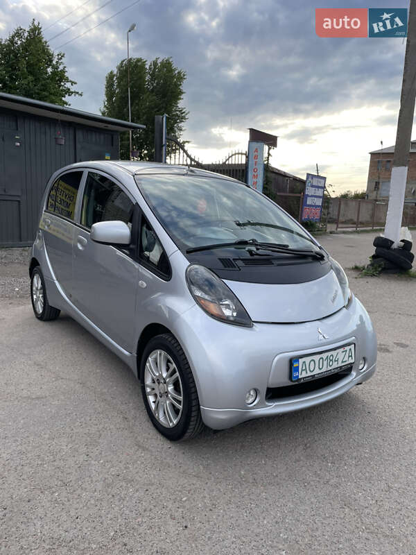 Mitsubishi I-miev (2011)