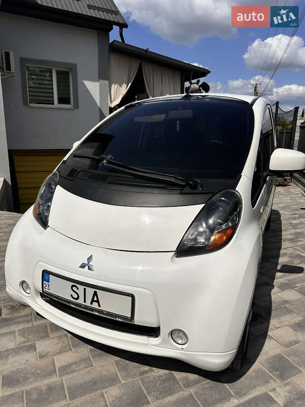 Mitsubishi I-miev (2011)