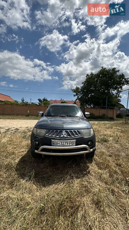 Mitsubishi L 200 (2007)