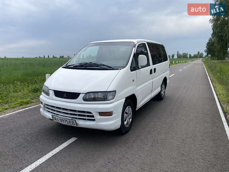 Mitsubishi L 400 (1999)