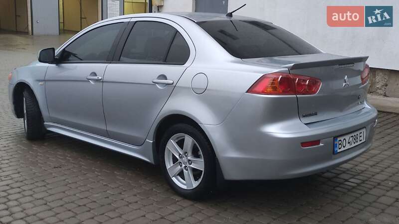 Mitsubishi Lancer (2007)