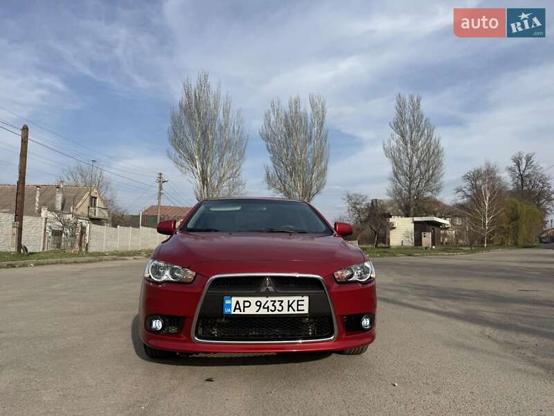 Mitsubishi Lancer (2012)