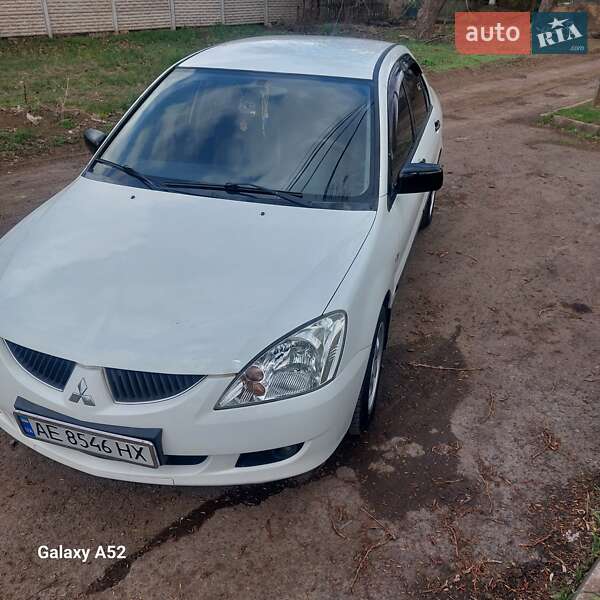 Mitsubishi Lancer (2004)