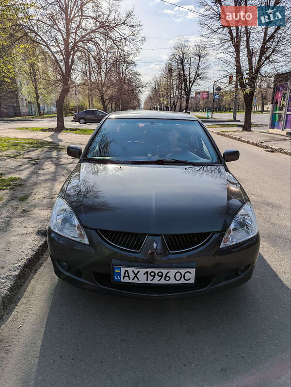 Mitsubishi Lancer (2004)