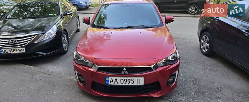 Mitsubishi Lancer (2017)