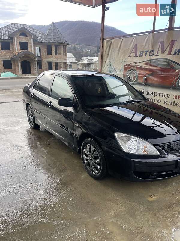 Mitsubishi Lancer (2009)