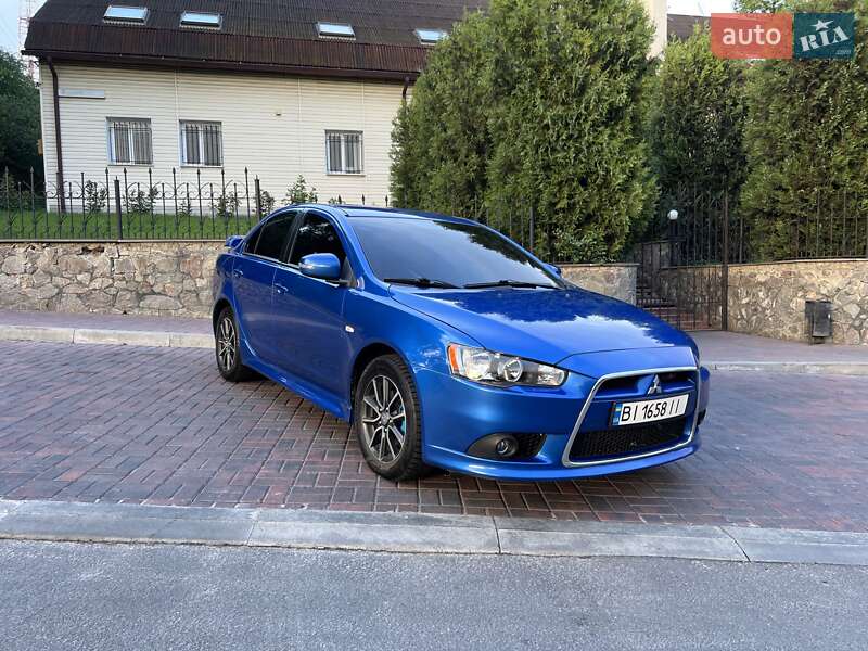 Mitsubishi Lancer (2014)