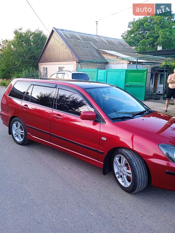 Mitsubishi Lancer (2004)