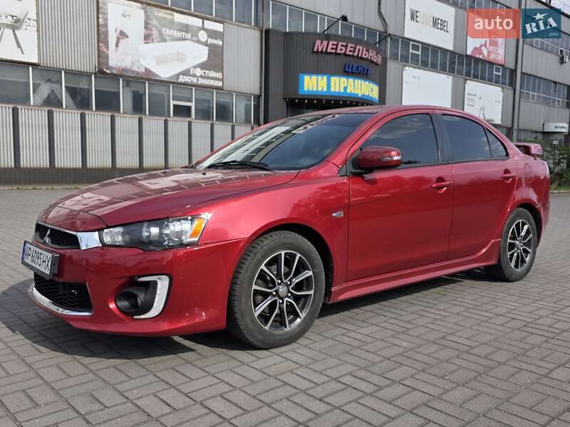 Mitsubishi Lancer (2016)