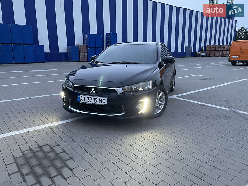 Mitsubishi Lancer (2016)