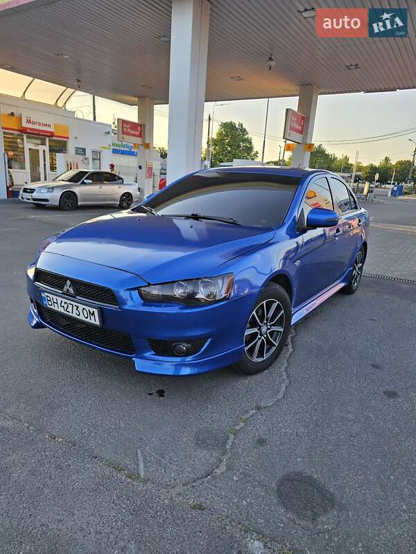 Mitsubishi Lancer (2016)