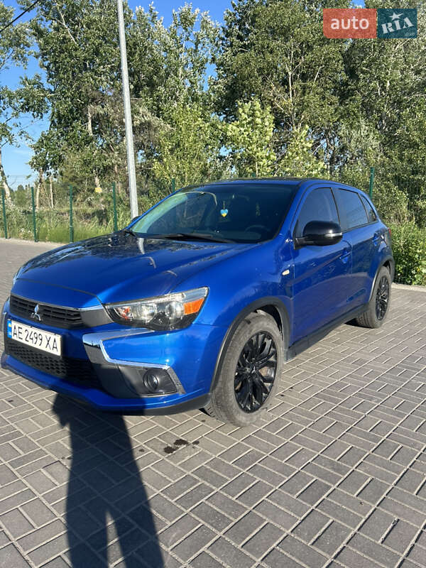 Mitsubishi Outlander sport (2018)