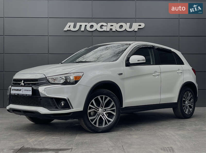 Mitsubishi Outlander sport (2018)
