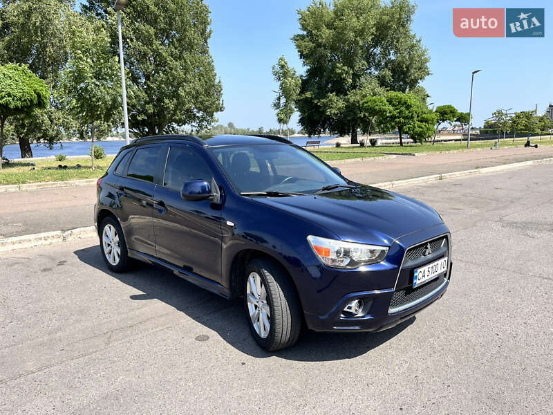 Mitsubishi Outlander sport (2012)