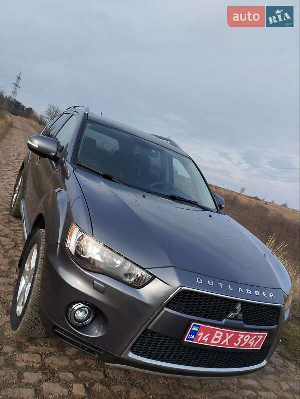 Mitsubishi Outlander xl (2009)