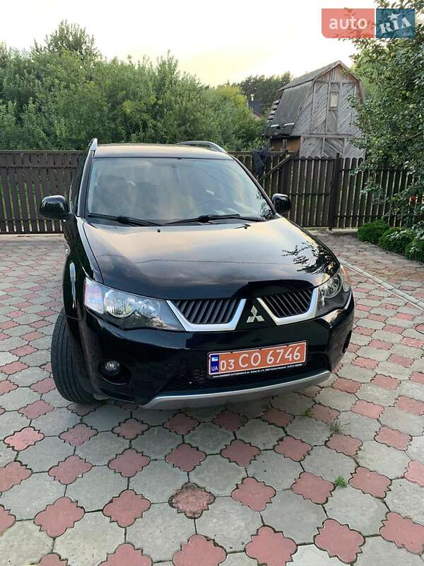 Mitsubishi Outlander xl (2009)